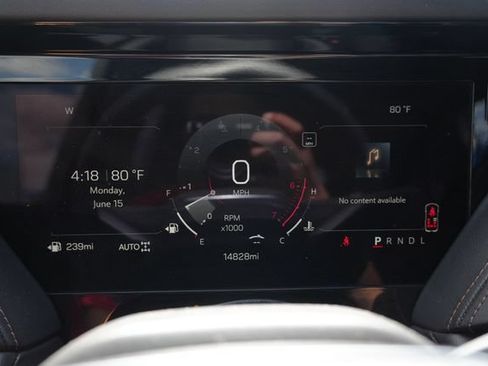 Used 2025 GMC Yukon XL AT4 w/ AT4 Premium Package AWD/4WD image 20