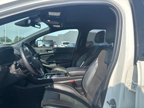 Used 2022 Ford Edge ST w/ Equipment Group 401A AWD/4WD image 15