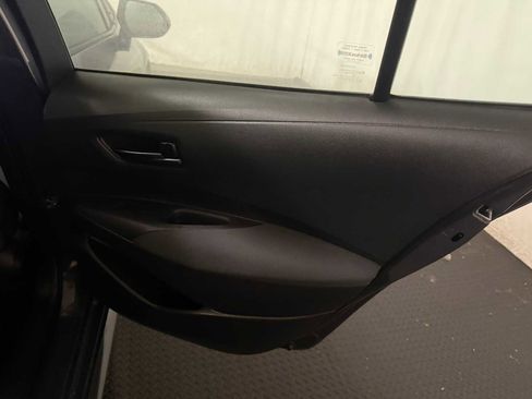 Used 2023 Toyota Corolla LE image 25