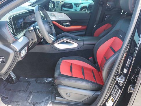 Used 2024 Mercedes-Benz GLE 53 AMG 4MATIC Coupe image 18