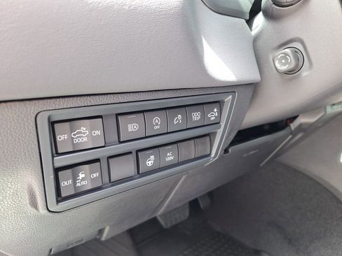 New 2026 Toyota Tundra Platinum AWD/4WD image 19
