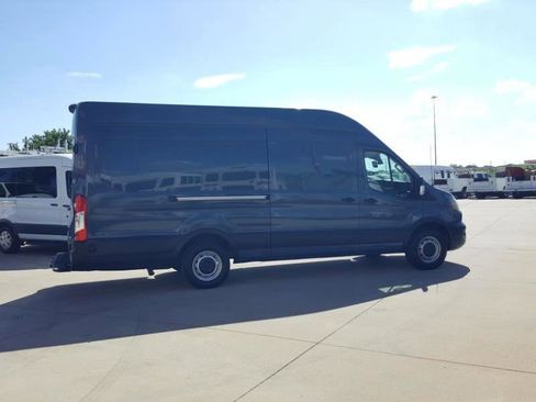 Used 2020 Ford Transit 250 148 High Roof Extended RWD image 6