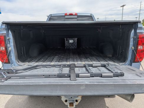 Used 2016 Chevrolet Silverado 2500 High Country w/ High Country Premium Package AWD/4WD image 35