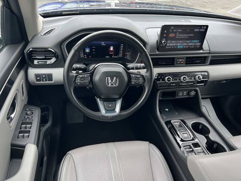 Certified 2024 Honda Pilot Elite image 7