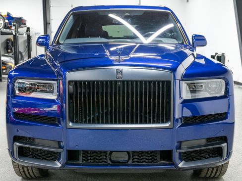 Used 2024 Rolls-Royce Cullinan Black Badge AWD/4WD image 4