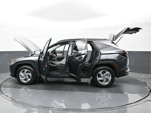 Certified 2022 Hyundai Tucson SEL AWD/4WD image 47