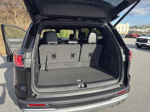 New 2026 GMC Acadia Elevation w/ Elevation Premium Package image 21