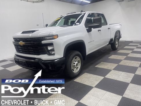 Used 2024 Chevrolet Silverado 2500 W/T image 1