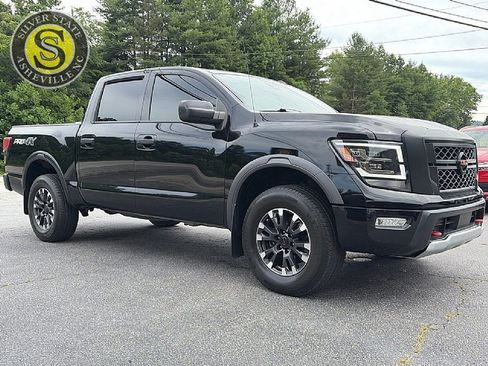 Used 2021 Nissan Titan PRO-4X AWD/4WD image 8