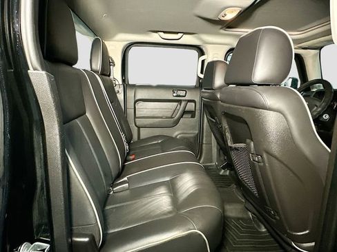 Used 2010 HUMMER H3T Alpha image 28