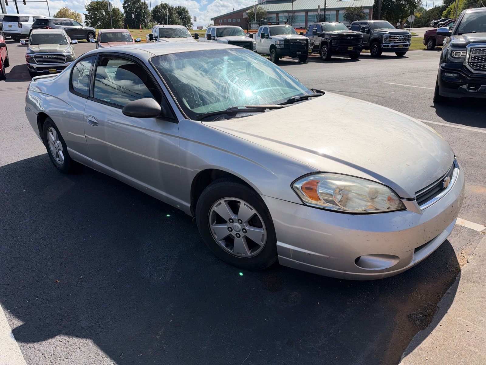 Used 2006 Chevrolet Monte Carlo LT w/ Preferred Equipment Group FWD image 1