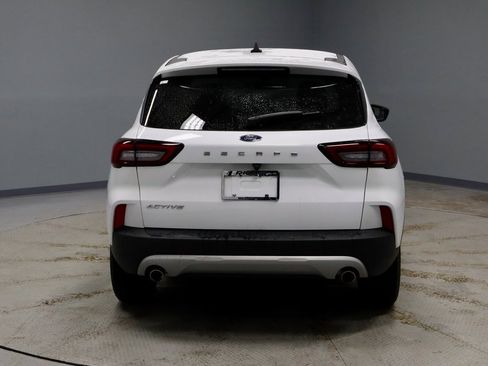 Certified 2023 Ford Escape Active image 10