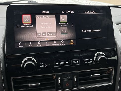 Used 2022 Nissan Armada Platinum w/ Captain's Chairs Package image 19