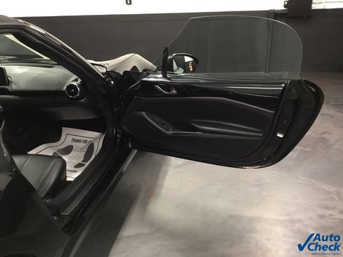 Used 2016 MAZDA MX-5 Miata Grand Touring image 40