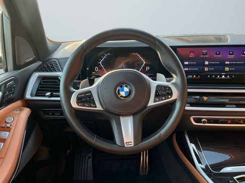 Used 2025 BMW X7 xDrive40i w/ Executive Package AWD/4WD image 13