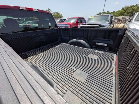 Used 2016 Ford F150 XLT w/ Trailer Tow Package RWD image 9
