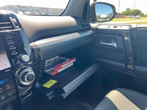 Used 2022 Toyota 4Runner TRD Pro AWD/4WD image 12