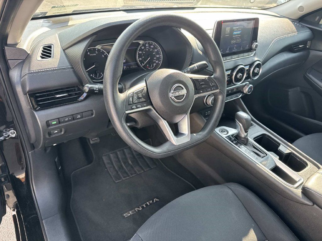 Used 2024 Nissan Sentra SV FWD image 26