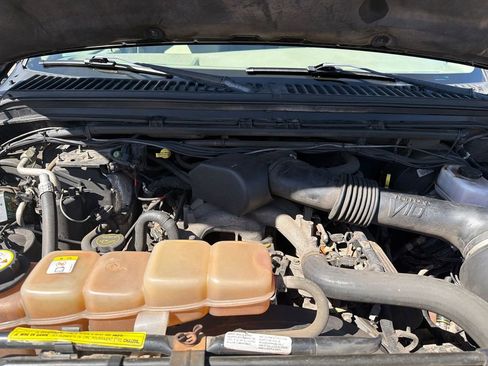 Used 2003 Ford F250 XL image 25