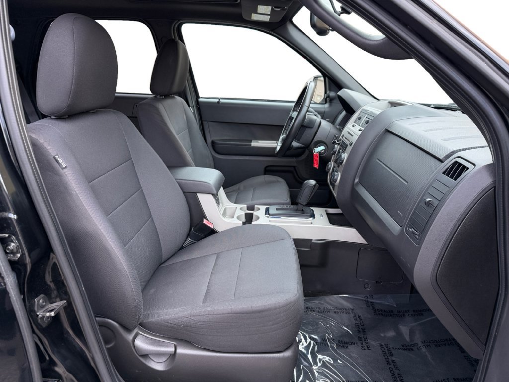 Used 2012 Ford Escape XLT FWD image 17