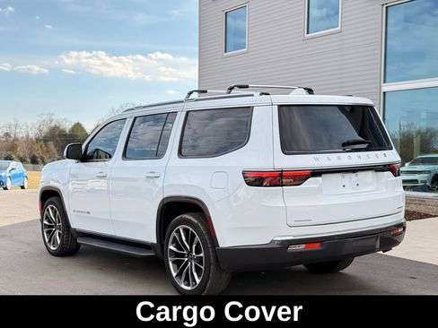 Used 2022 Jeep Wagoneer Series II w/ Premium Group I image 9