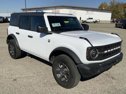 Used 2025 Ford Bronco Big Bend image 2