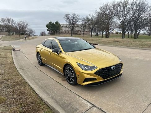 Used 2020 Hyundai Sonata SEL Plus w/ Tech Package image 1