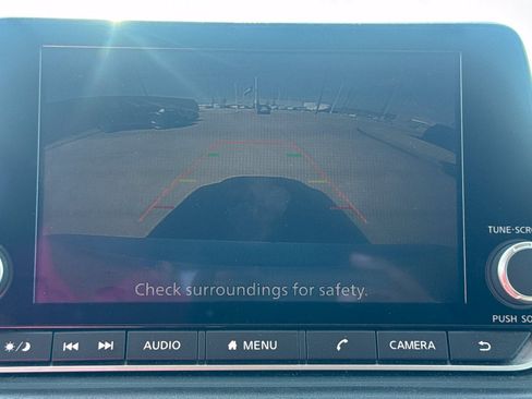 Certified 2024 Nissan Rogue SV FWD image 45