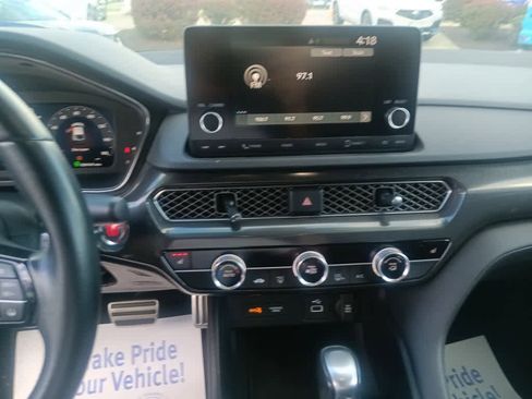 Used 2023 Acura Integra A-Spec image 12