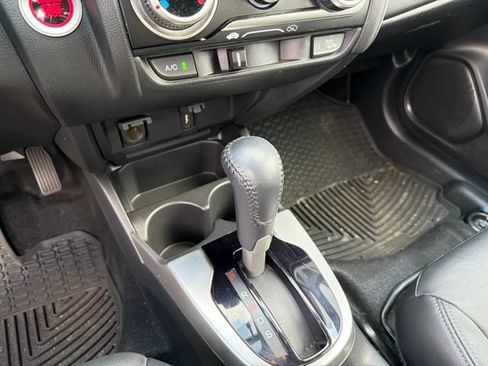 Used 2018 Honda Fit EX-L image 8