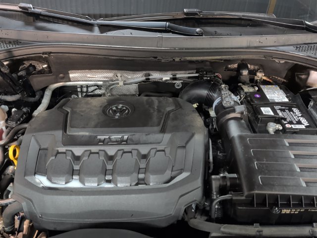 Used 2020 Volkswagen Tiguan SE FWD image 24