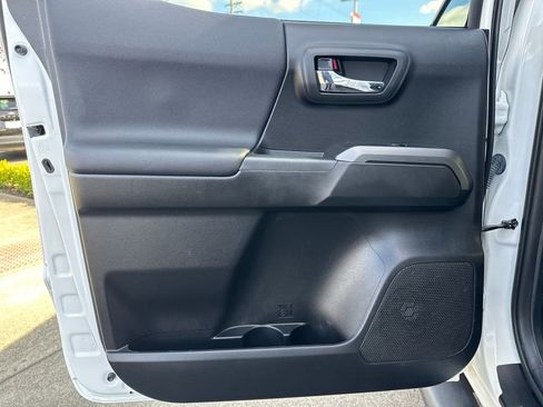 Certified 2021 Toyota Tacoma TRD Off-Road w/ TRD Premium Off Road Package image 13