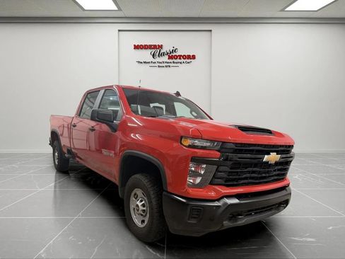 Used 2025 Chevrolet Silverado 2500 W/T AWD/4WD image 5