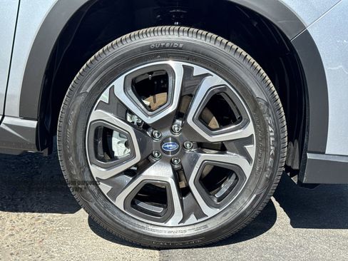 New 2026 Subaru Ascent Limited AWD/4WD image 4