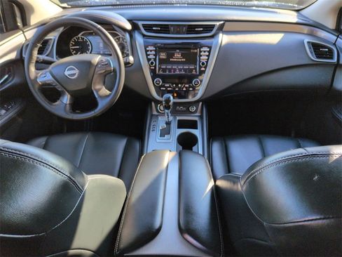 Used 2024 Nissan Murano SV w/ SV Midnight Edition Package image 15