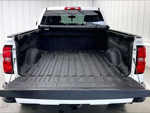 Used 2017 Chevrolet Silverado 1500 LT w/ All Star Edition AWD/4WD image 34