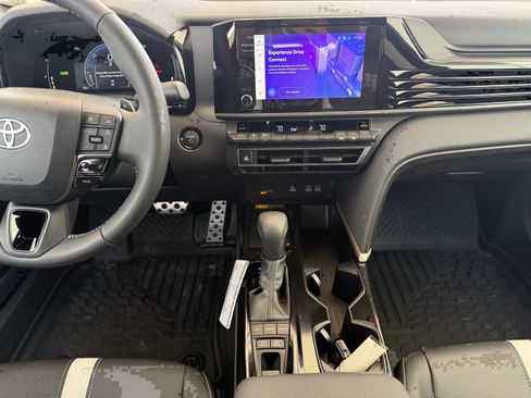 Certified 2026 Toyota Camry SE image 31