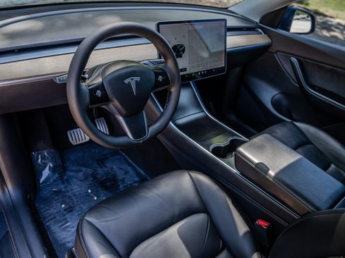 Used 2021 Tesla Model Y Performance AWD/4WD image 14