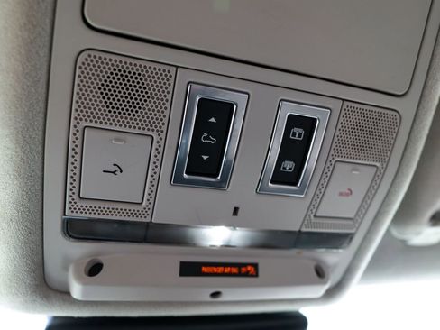 Used 2020 Jaguar F-PACE Premium AWD/4WD image 27