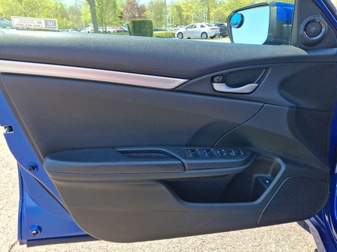Used 2021 Honda Civic Sport image 14