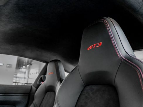 Certified 2022 Porsche 911 GT3 image 15