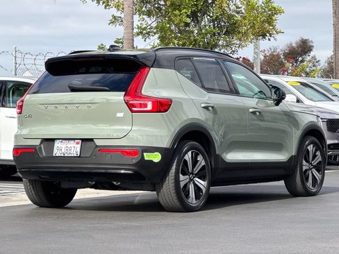 Certified 2023 Volvo XC40 Recharge Plus AWD/4WD image 5