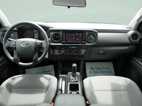 Used 2023 Toyota Tacoma SR AWD/4WD image 15