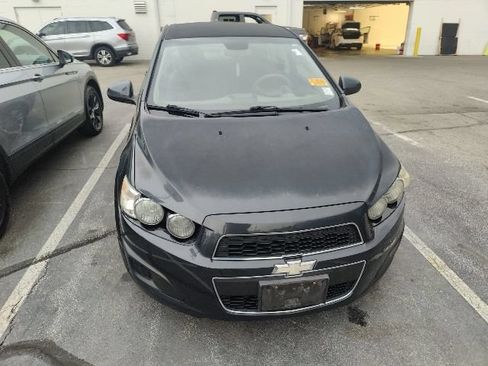 Used 2014 Chevrolet Sonic LT FWD image 21