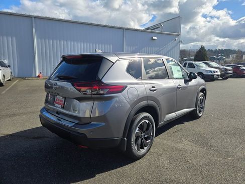 New 2026 Nissan Rogue SV image 5