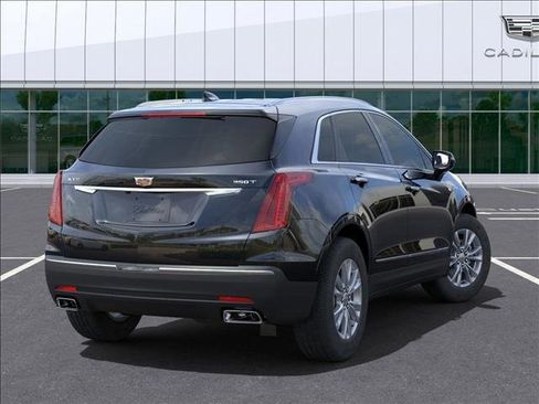 New 2025 Cadillac XT5 Luxury image 4