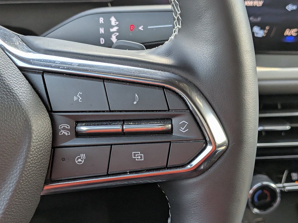 Certified 2024 Chevrolet Traverse LS w/ LPO, Floor Liner Package FWD image 51
