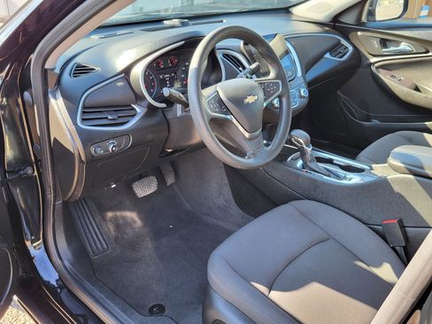 Used 2023 Chevrolet Malibu LT image 15