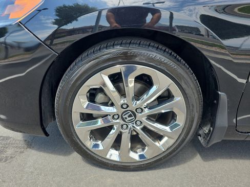 Used 2015 Honda Accord EX-L image 33