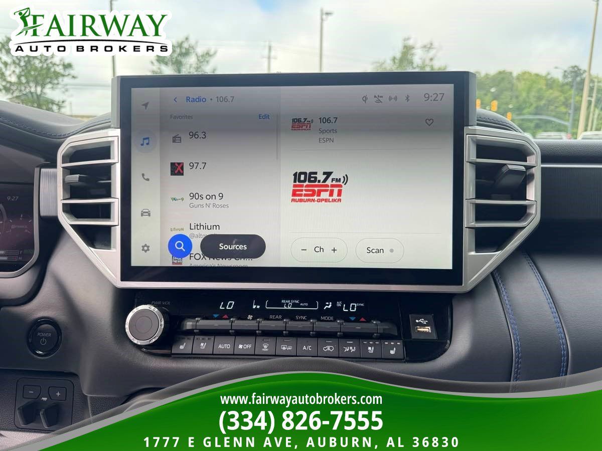 Used 2025 Toyota Sequoia Platinum AWD/4WD image 23